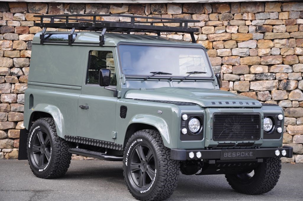 Used Land Rover Defender 90 XS HARD TOP++BESPOKE HERITAGE EDITION++