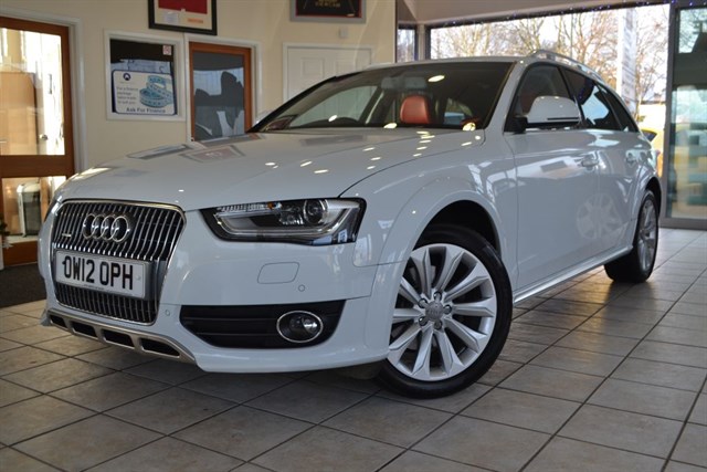 used Audi A4 allroad TDI QUATTRO 1 OWNER 22000 MILES AUDI EXCLUSIVE RED LEATHER in forest-of-dean-gloucestershire used Audi A4 allroad TDI QUATTRO 1 OWNER 22000 MILES AUDI EXCLUSIVE RED LEATHER in forest-of-dean-gloucestershire