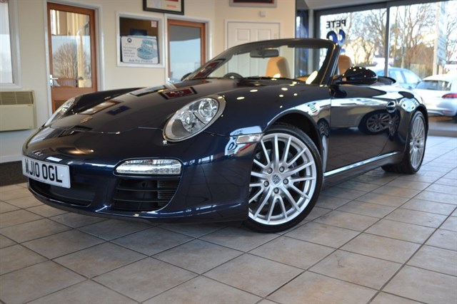 used Porsche 911 CARRERA 2 PDK CONVERTIBLE WITH ONLY 25000 MILES in forest-of-dean-gloucestershire used Porsche 911 CARRERA 2 PDK CONVERTIBLE WITH ONLY 25000 MILES in forest-of-dean-gloucestershire