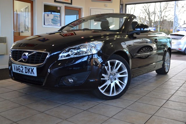 used Volvo C70 D3 SE LUX SOLSTICE CONVERTIBLE ONE OWNER in forest-of-dean-gloucestershire used Volvo C70 D3 SE LUX SOLSTICE CONVERTIBLE ONE OWNER in forest-of-dean-gloucestershire