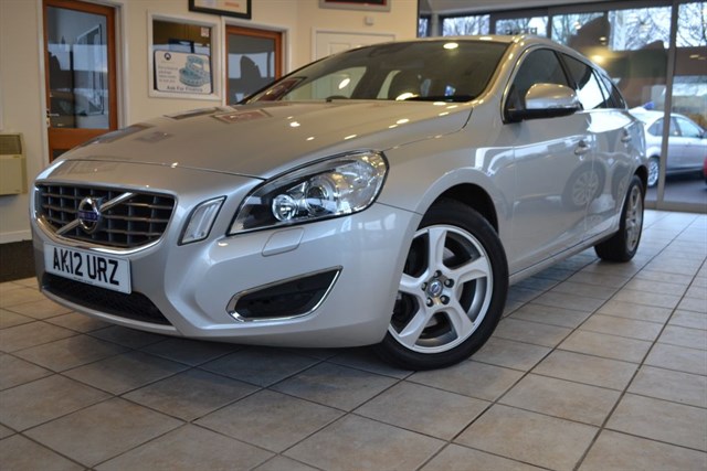used Volvo V60 D5 SE LUX in forest-of-dean-gloucestershire used Volvo V60 D5 SE LUX in forest-of-dean-gloucestershire