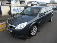 Used Vauxhall Signum 2.2i Elegance 5dr AUTOMATIC WITH FSH
