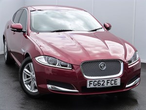 used Jaguar XF D LUXURY SATELLITE NAVIGATION in swansea-south-wales used Jaguar XF D LUXURY SATELLITE NAVIGATION in swansea-south-wales