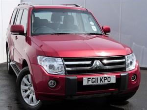 used Mitsubishi Shogun ELEGANCE DI-D LWB SAT NAV LEATHER SEATS PAN ROOF in swansea-south-wales used Mitsubishi Shogun ELEGANCE DI-D LWB SAT NAV LEATHER SEATS PAN ROOF in swansea-south-wales