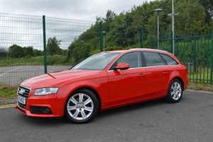 used Audi A4 Avant 2.0 TDI SE TECHNIK * SAT-NAV+LEATHER+BIG SPEC * in Mid-Glamorgan used Audi A4 Avant 2.0 TDI SE TECHNIK * SAT-NAV+LEATHER+BIG SPEC * in Mid-Glamorgan