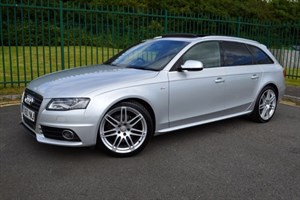 used Audi A4 Avant TFSI QUATTRO S LINE ** JAM PACKED WITH EXTRAS!! ** in Mid-Glamorgan used Audi A4 Avant TFSI QUATTRO S LINE ** JAM PACKED WITH EXTRAS!! ** in Mid-Glamorgan
