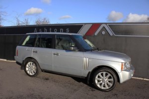 used Land Rover Range Rover 3.6 TDV8 Vogue Auto in devon used Land Rover Range Rover 3.6 TDV8 Vogue Auto in devon