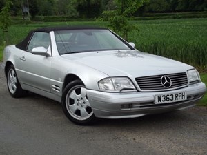 used Mercedes SL320 SL SL320 + GLASS HARDTOP and BLACK LEATHER in oxfordshire used Mercedes SL320 SL SL320 + GLASS HARDTOP and BLACK LEATHER in oxfordshire