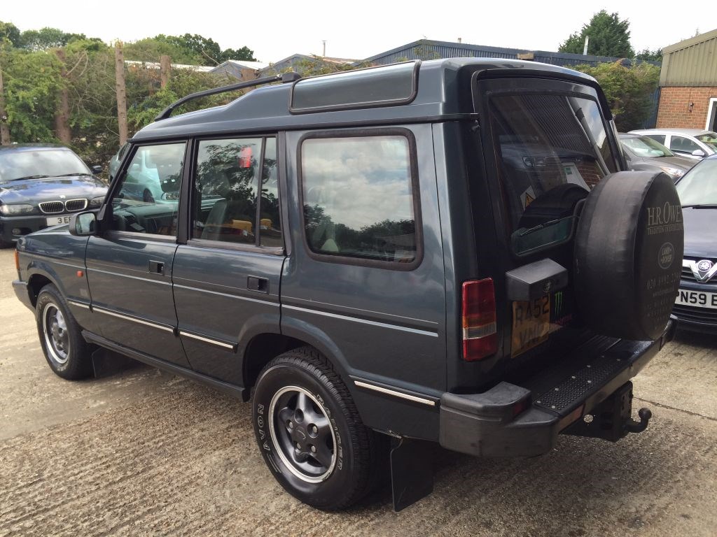 Used Land Rover Discovery 300 TDI AUTOMATIC for Sale in , Outside UK from Walton Motors