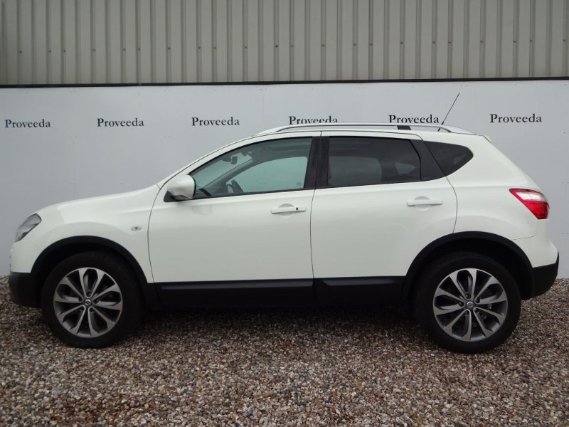 Nissan qashqai in white for sale #8