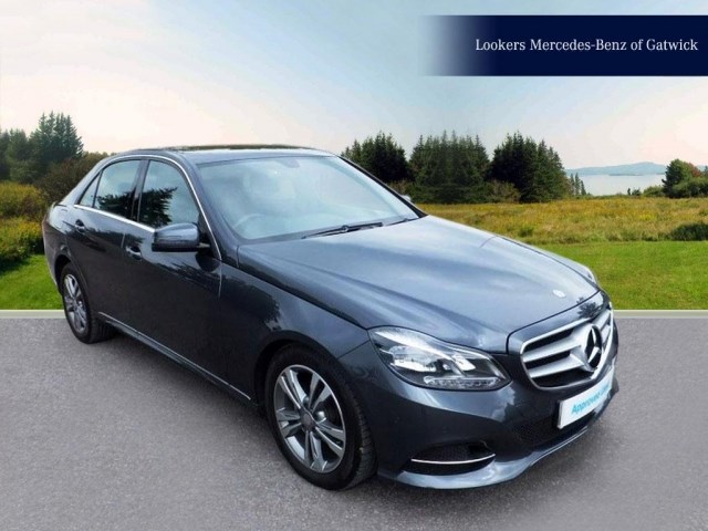 mercedes-e220-saloon-d-494279225efc.jpg