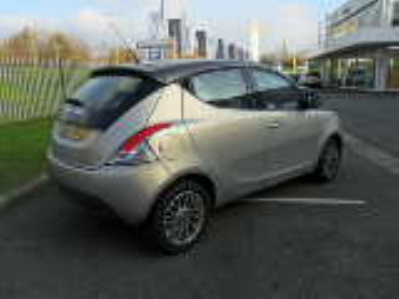 Chrysler ypsilon 1.3 m-jet se #5