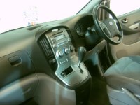 Used Hyundai i800 Style (CRDi)