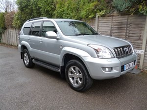 used Toyota Land Cruiser INVINCIBLE D-4D 8STR in west-malling-kent-for-sale used Toyota Land Cruiser INVINCIBLE D-4D 8STR in west-malling-kent-for-sale