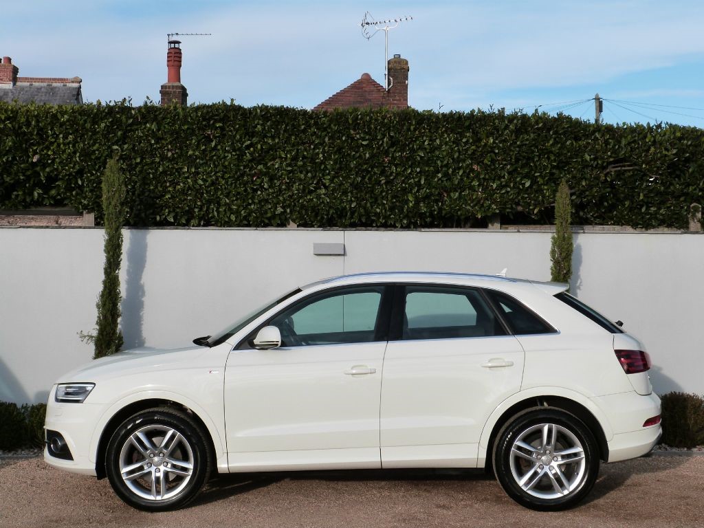 Used White Audi Q3 For Sale Dorset