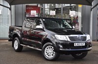 Used Toyota Hilux Invincible (D-4D)
