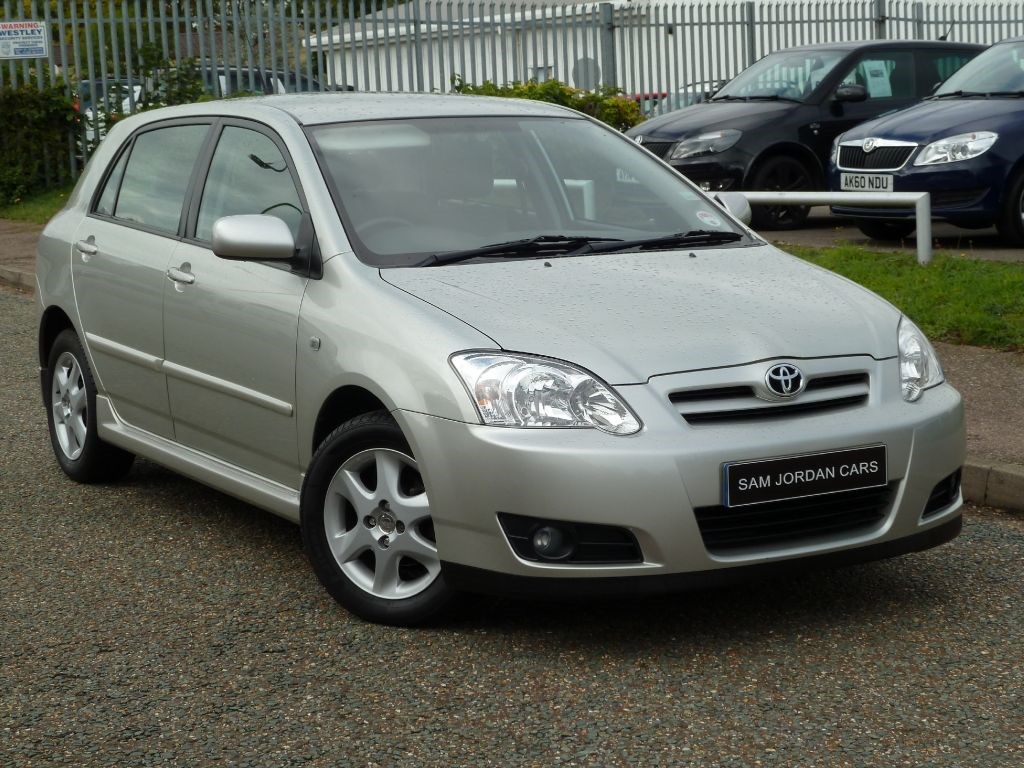 toyota-corolla-hatchback-petrol_19012126