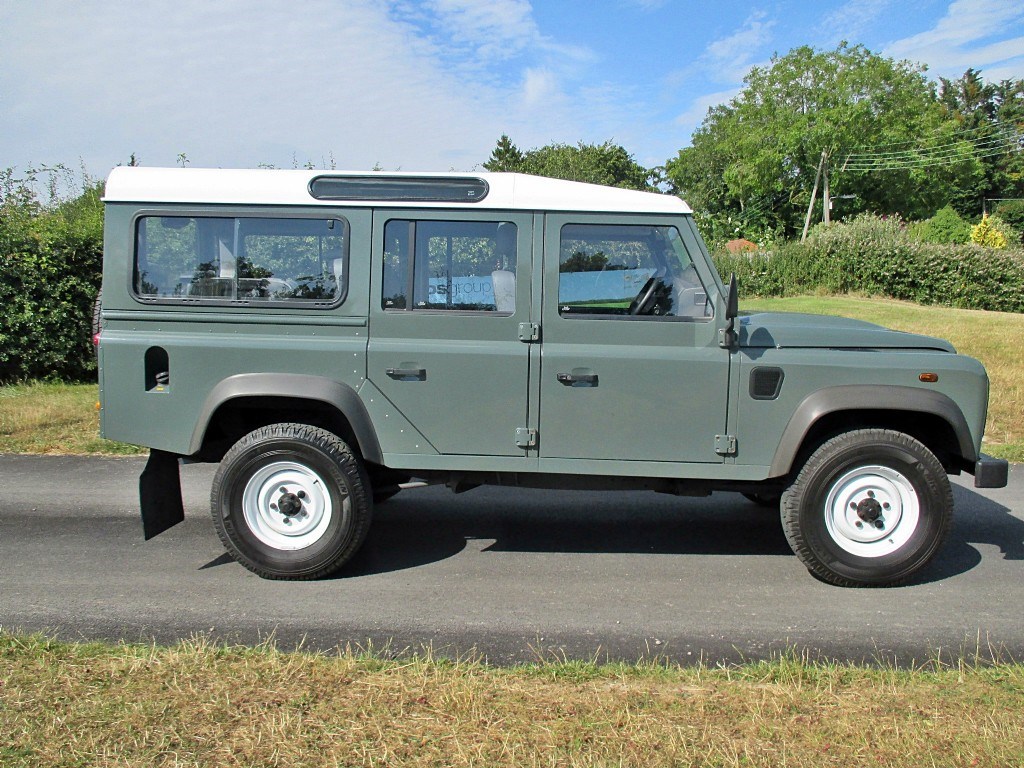 Land Rover Defender 110 TD STATION WAGON for sale - Pulborough | West Sussex | Arun Ltd