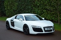 used Audi R8 V10 QUATTRO in hersham-surrey used Audi R8 V10 QUATTRO in hersham-surrey