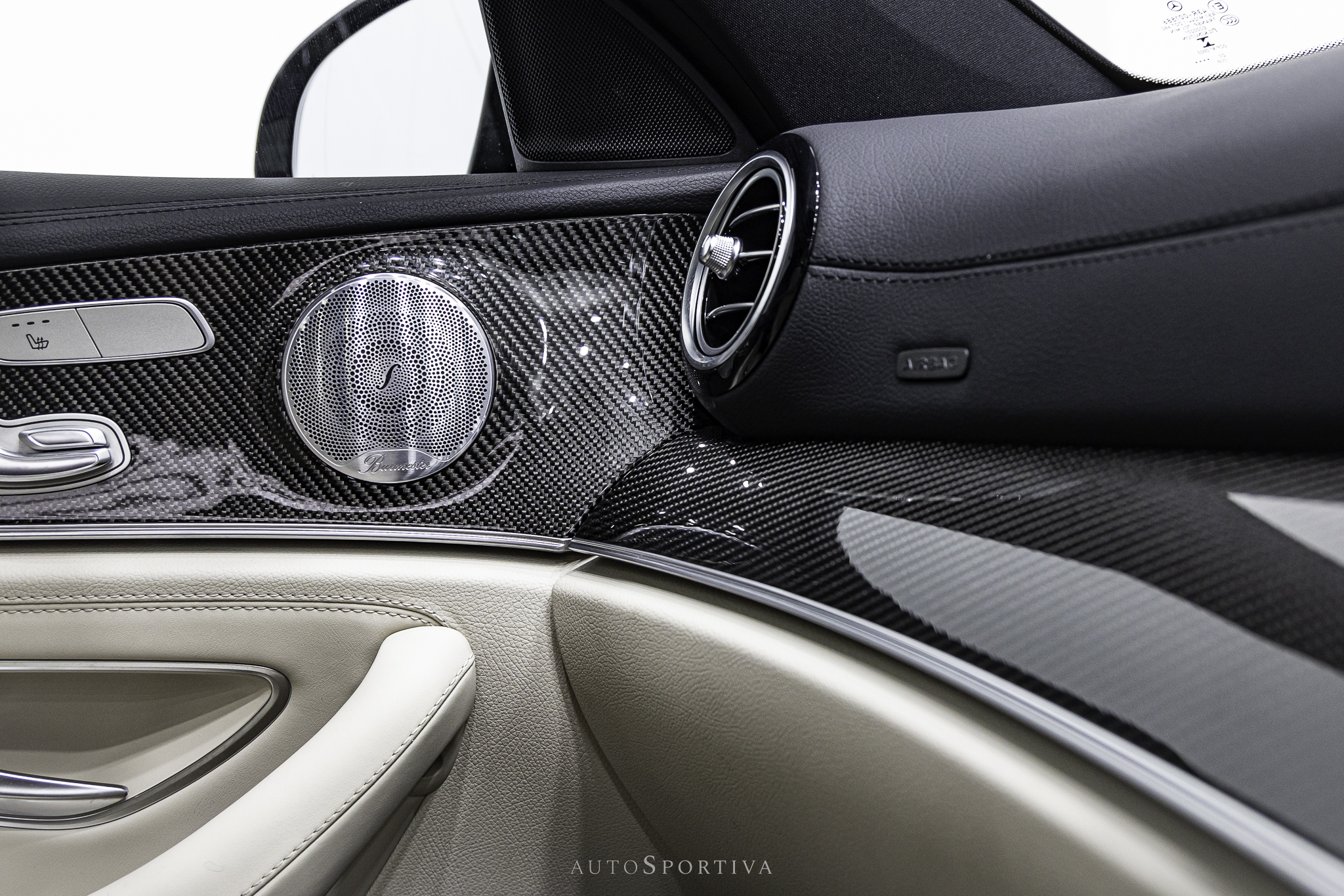 The Future of Efficiency: A Guide to Self-Charging Hybrid Cars
