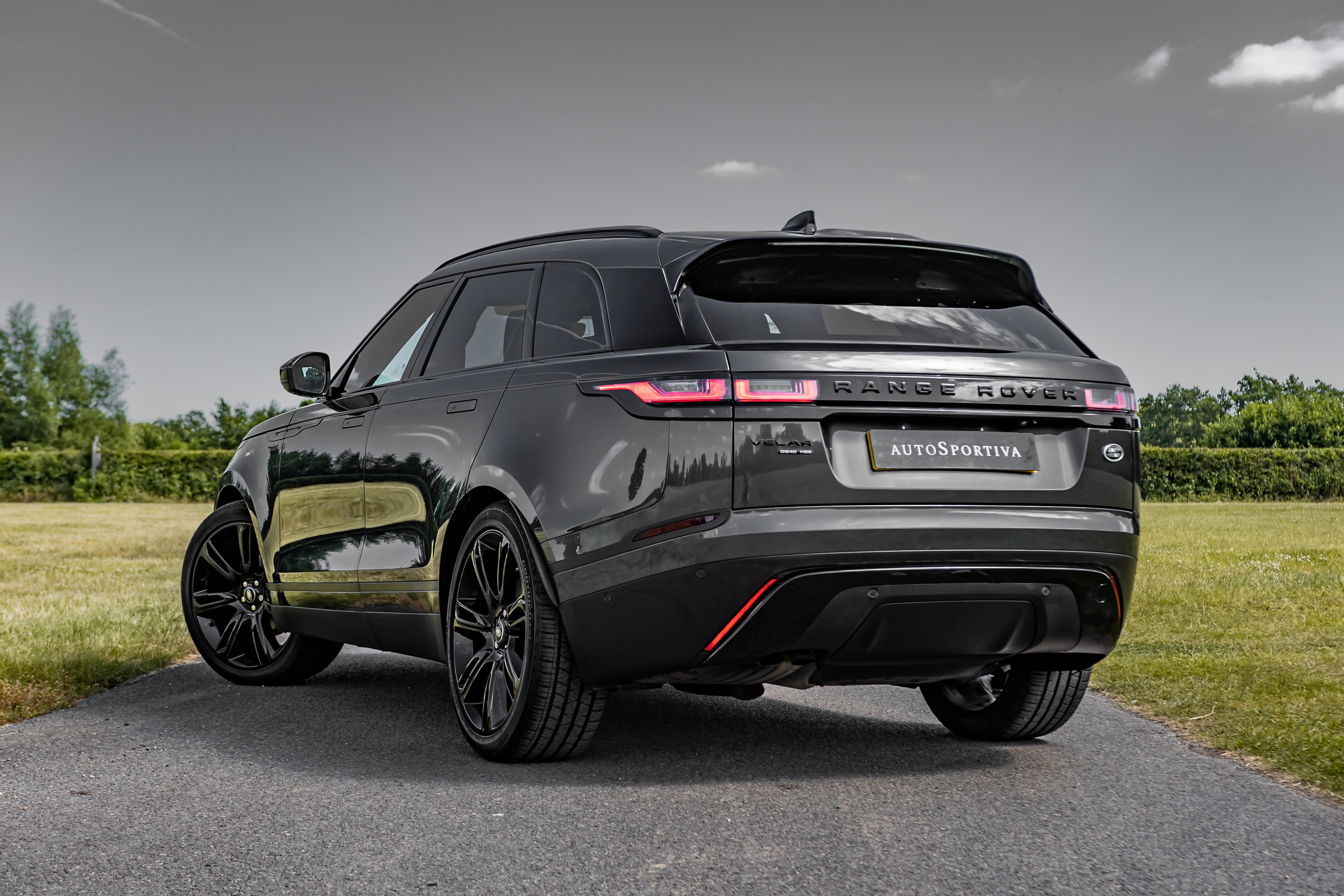 How to Protect Yourself When Buying a Range Rover