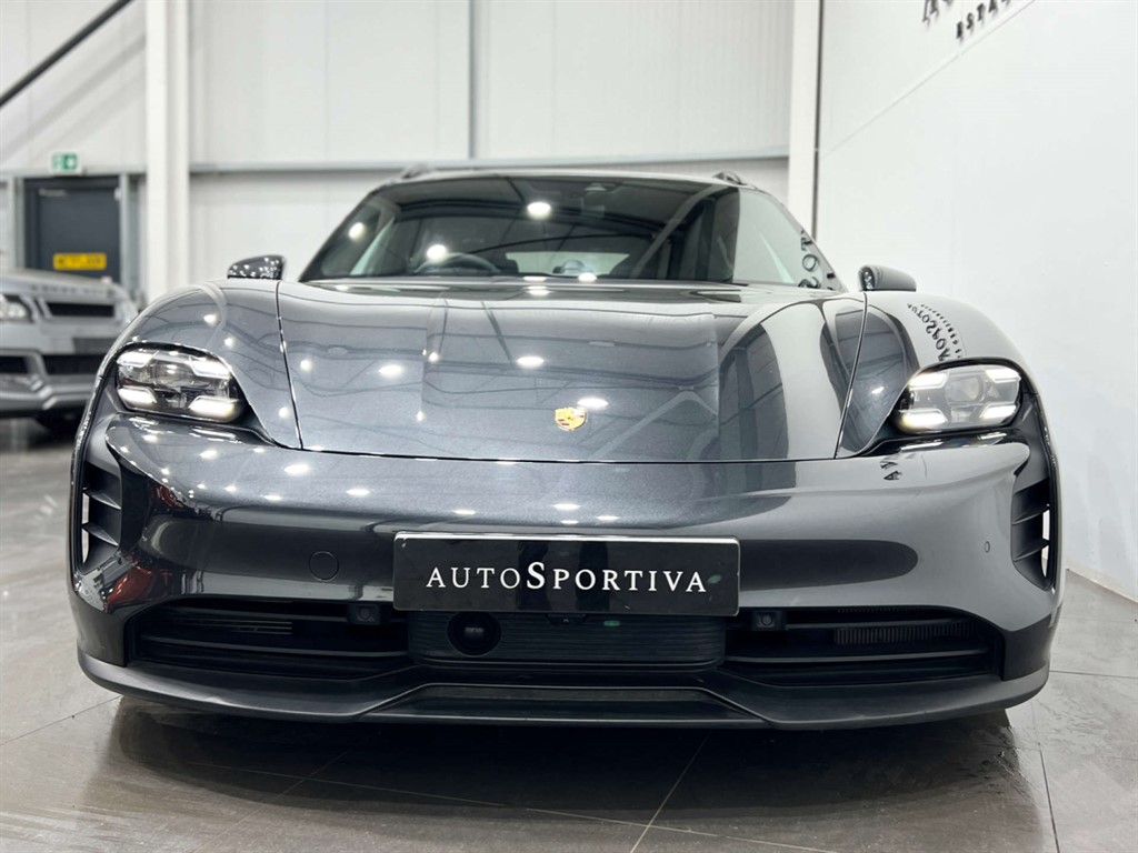 5 Reasons to Buy an Electric Car