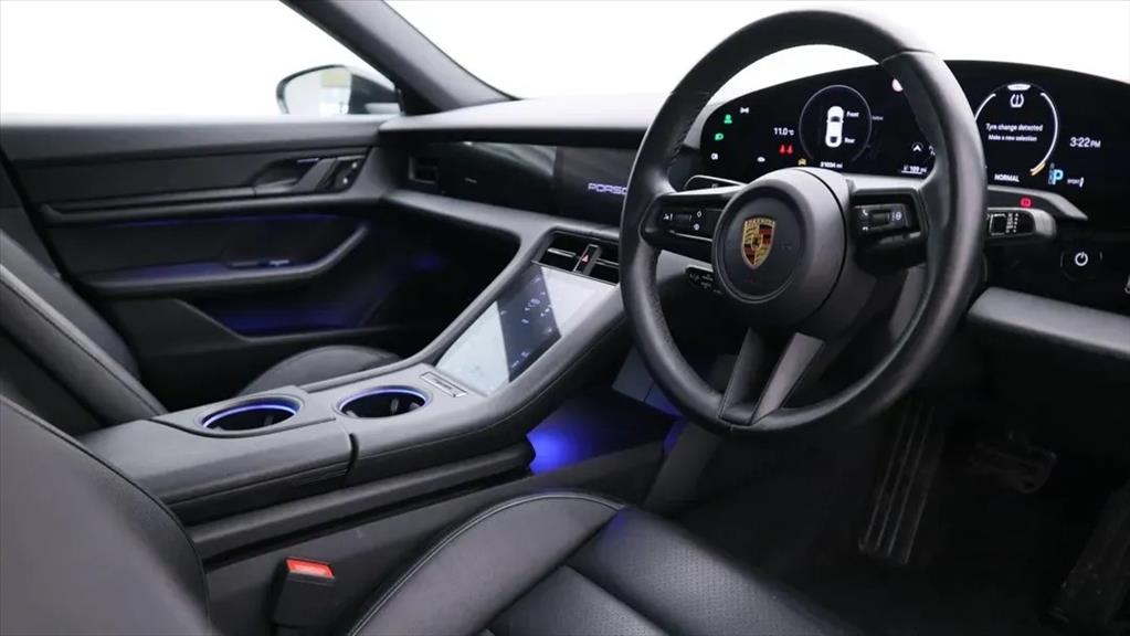 Why Now is the Perfect Time to Buy a Used Car from David Hayton Autostore