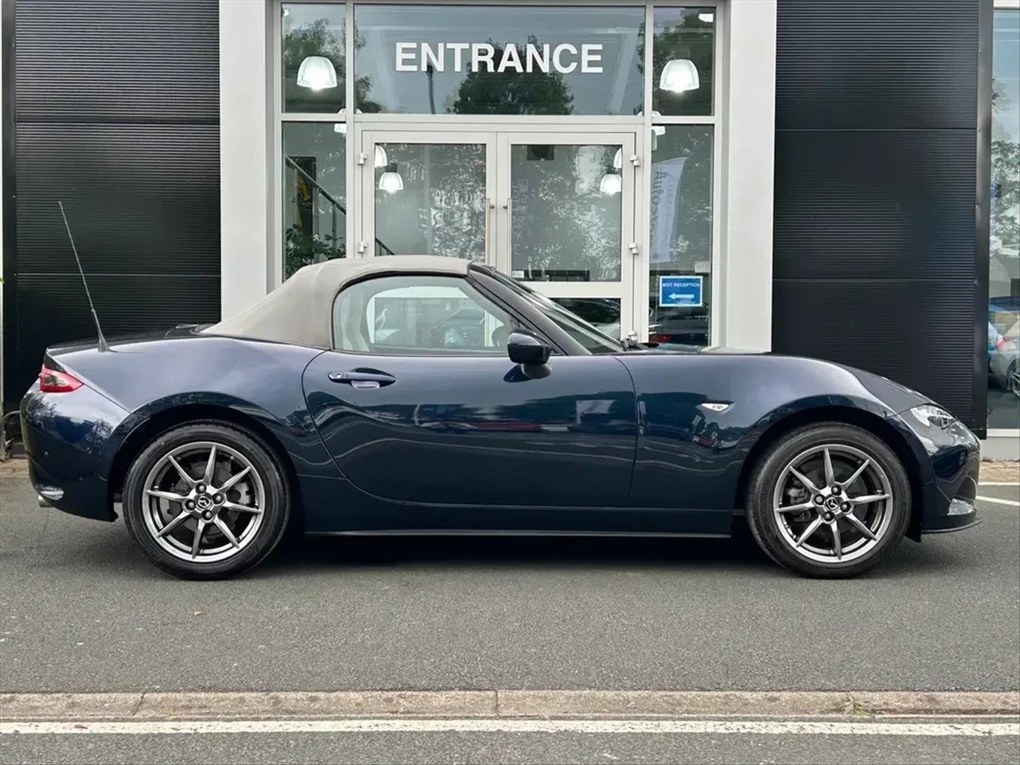 Why the Mazda MX-5 Is Perfect for Summer