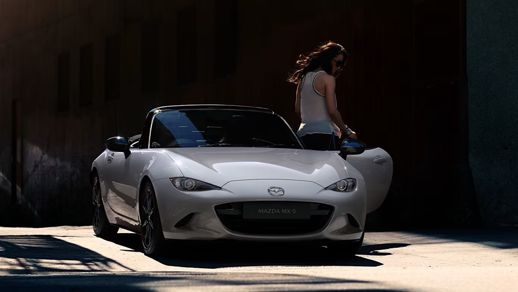 Best Cars for a Road Trip