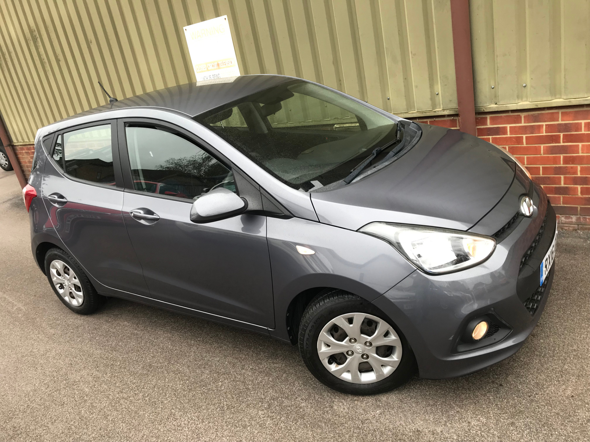 2016 Hyundai i10