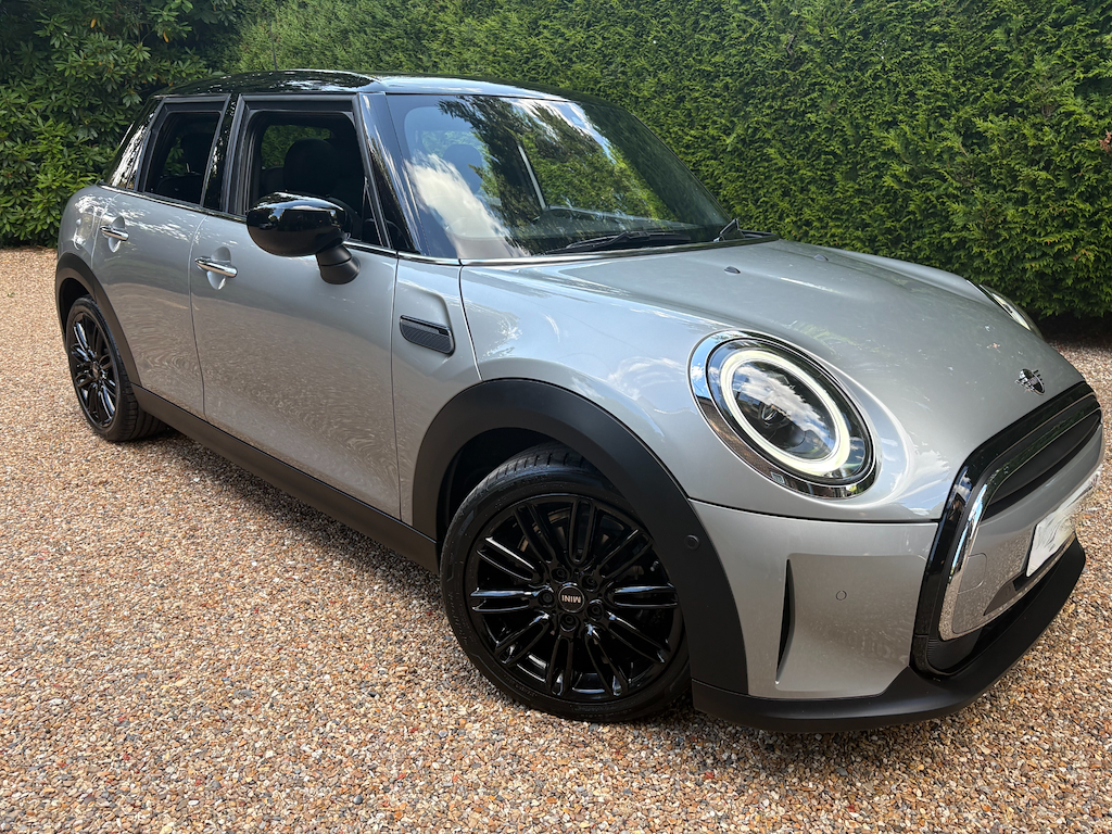 2024 MINI Hatch
