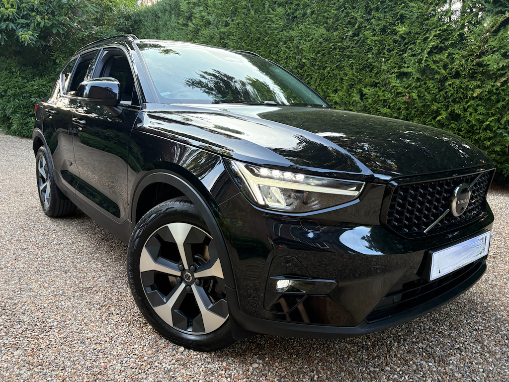 2023 Volvo Xc40