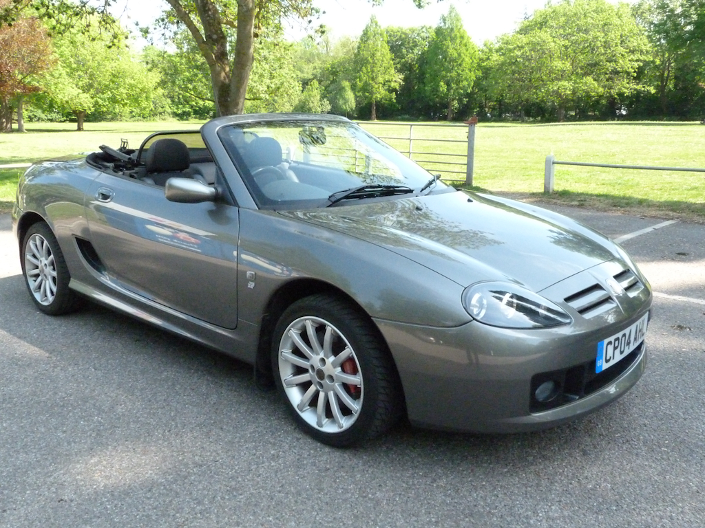 2004 MG TF