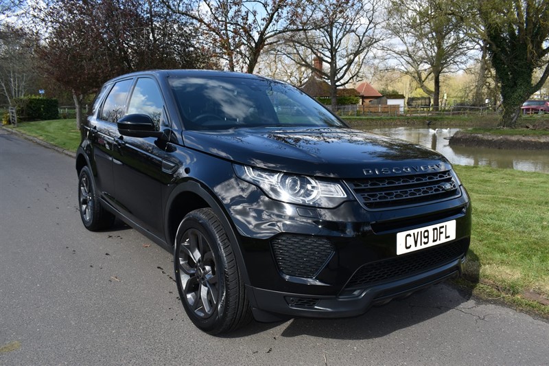 used Land Rover Discovery Sport TD4 LANDMARK used cars in aldershot-hampshire