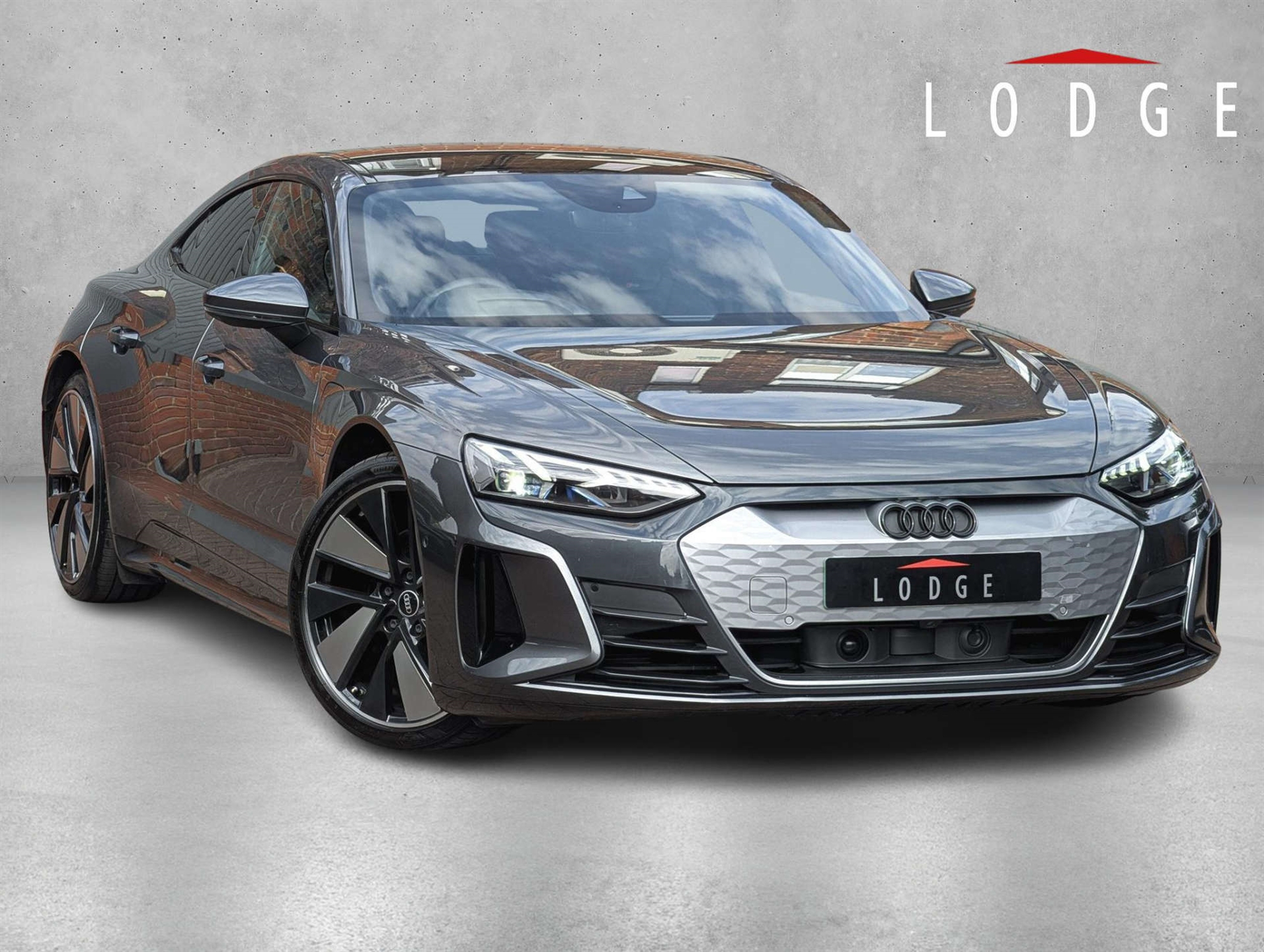 2021 AUDI E-TRON GT