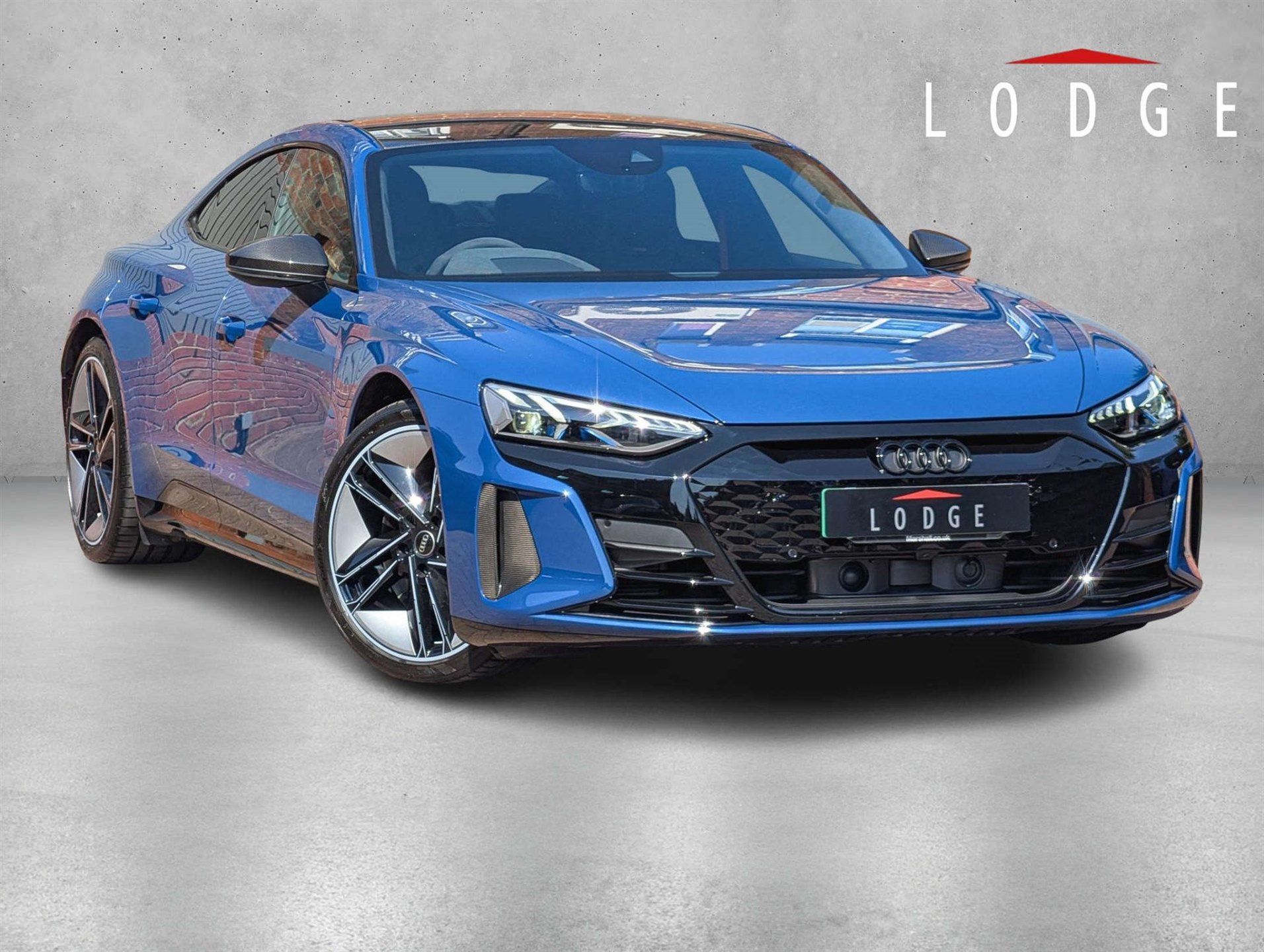 2023 AUDI E-TRON GT