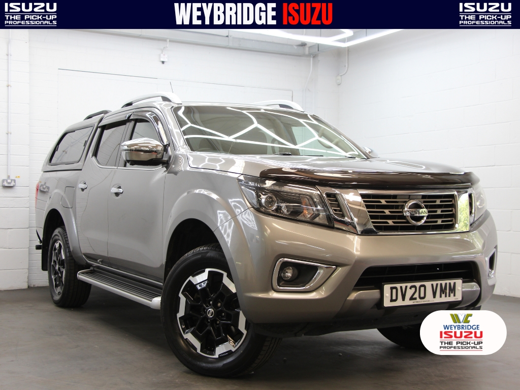 2020 NISSAN NAVARA