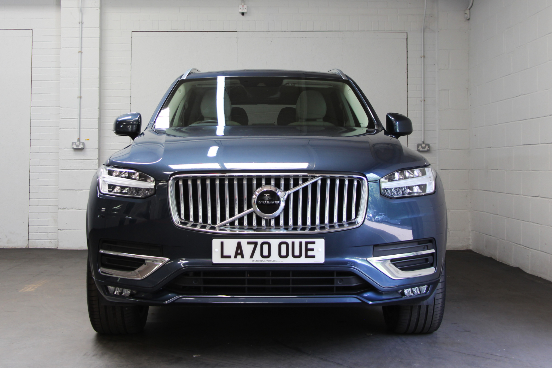 2021 Volvo XC90 thumbnail 15