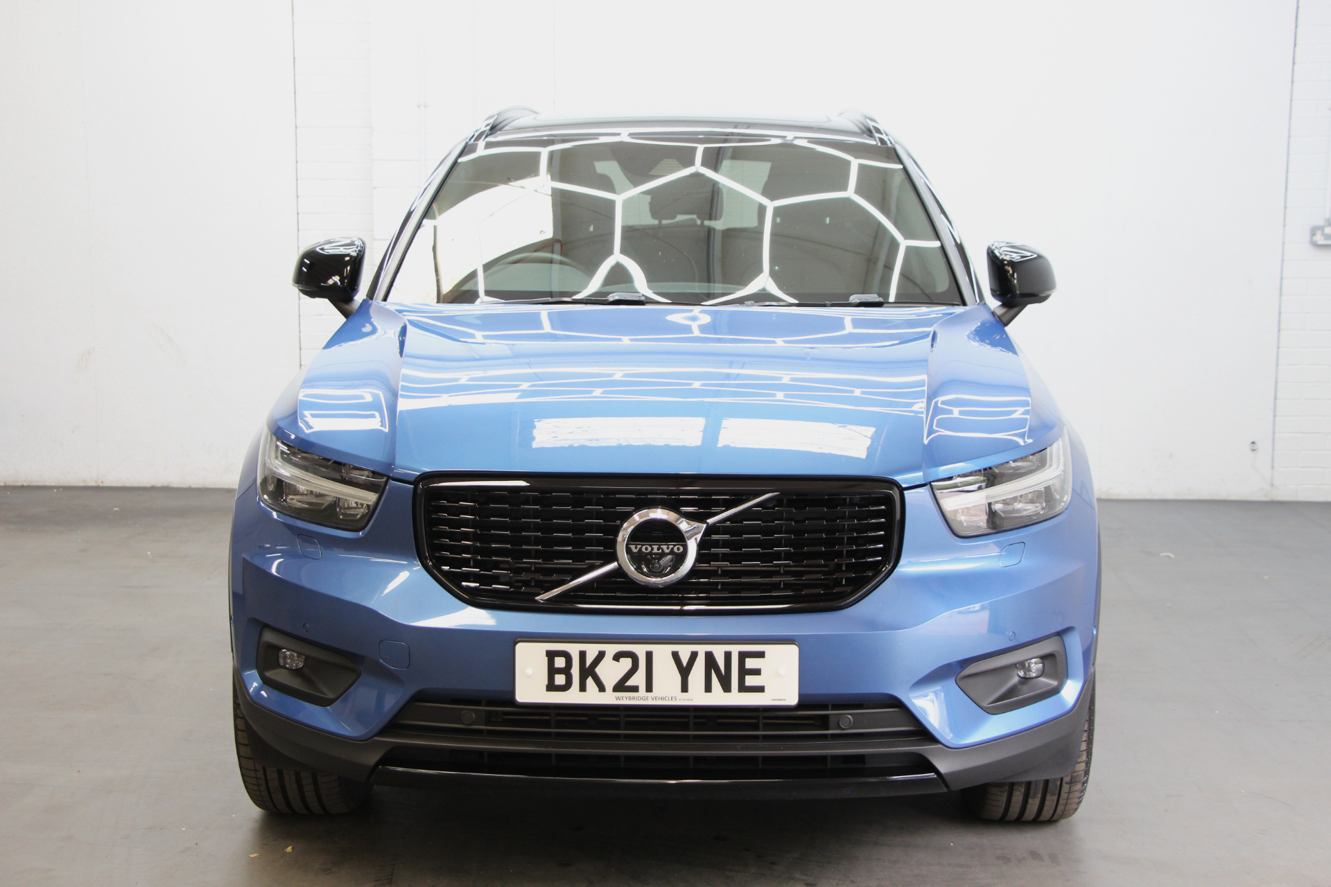 2021 Volvo XC40 thumbnail 14