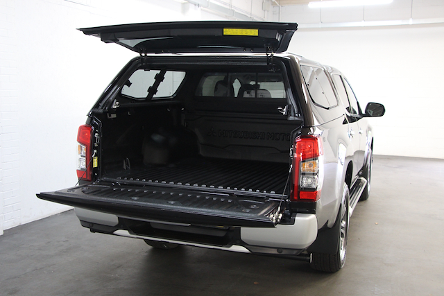 Used Mitsubishi L200 in West Byfleet, Surrey