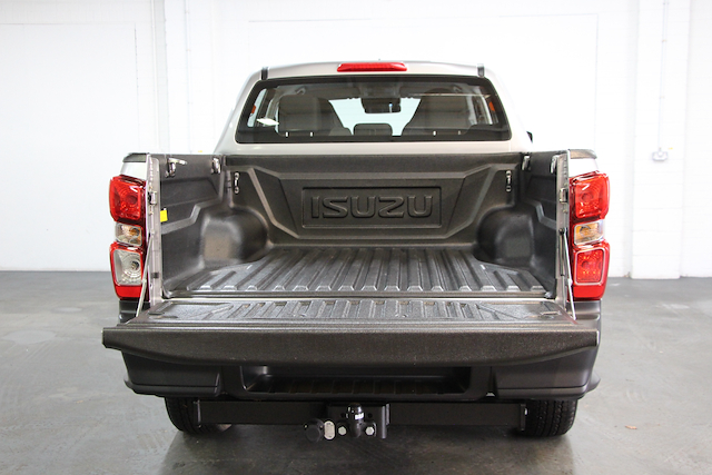 Used Isuzu D-Max in West Byfleet, Surrey