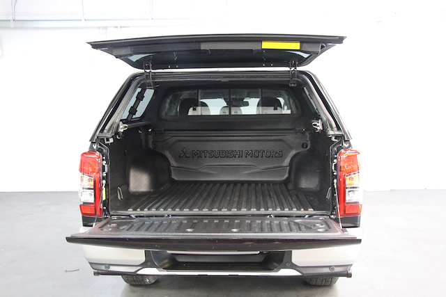 Used Mitsubishi L200