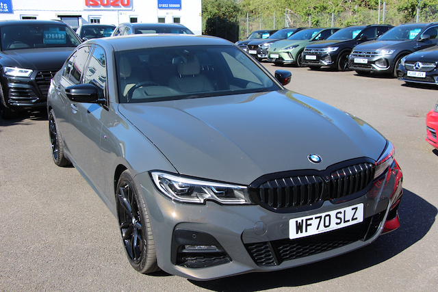 Used BMW 320i in West Byfleet, Surrey