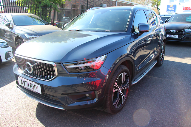 Used Volvo XC40 in West Byfleet, Surrey