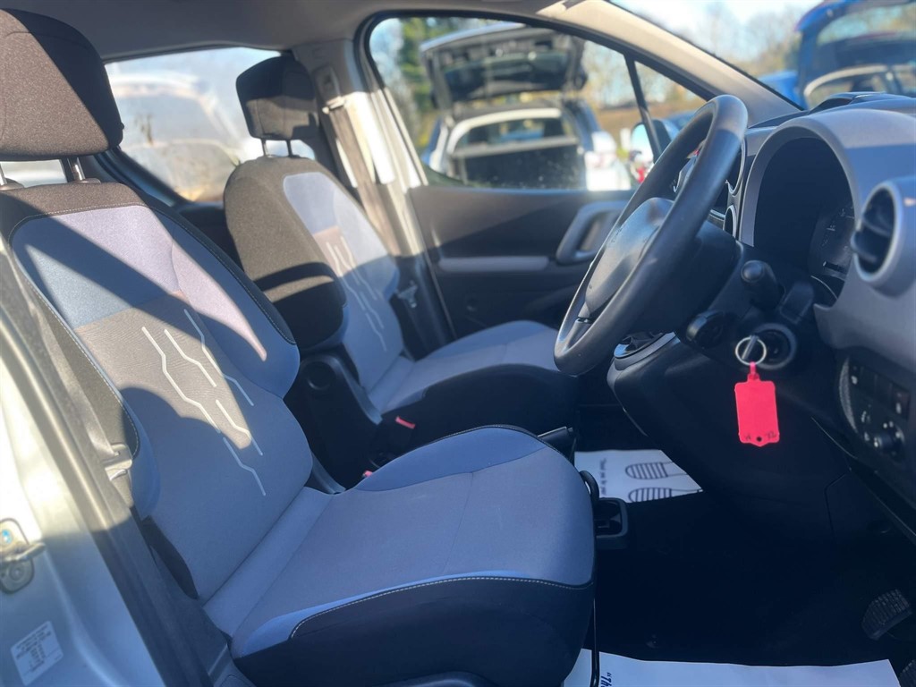 Peugeot partner tepee isofix hotsell