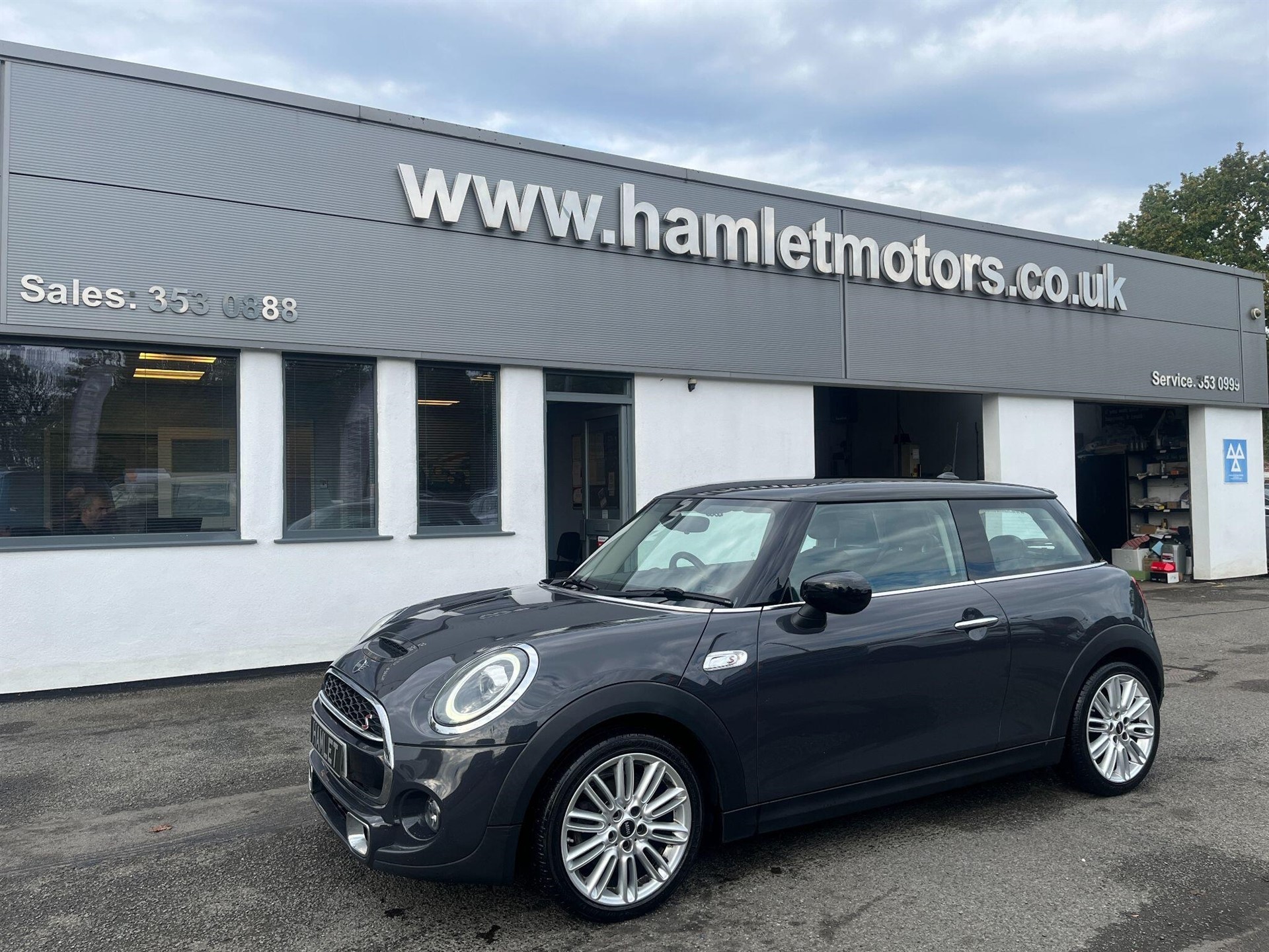 Mini Hatch 2019