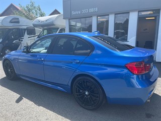 BMW 320i