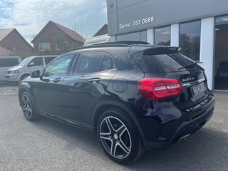 Mercedes GLA250