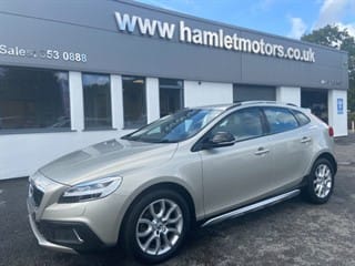 Volvo V40