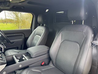 Used Land Rover Defender 90 from Quirks Car Company